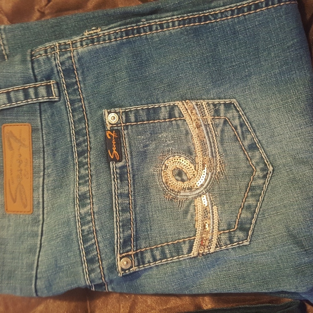 Seven jeans